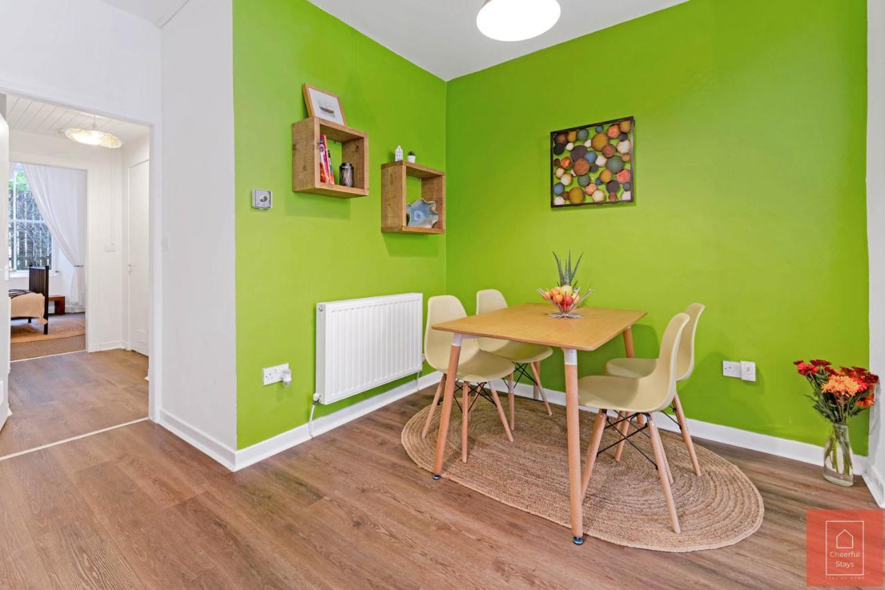 Cheerful Stays: Spacious Flat In Vibrant Leith Edynburg Zewnętrze zdjęcie