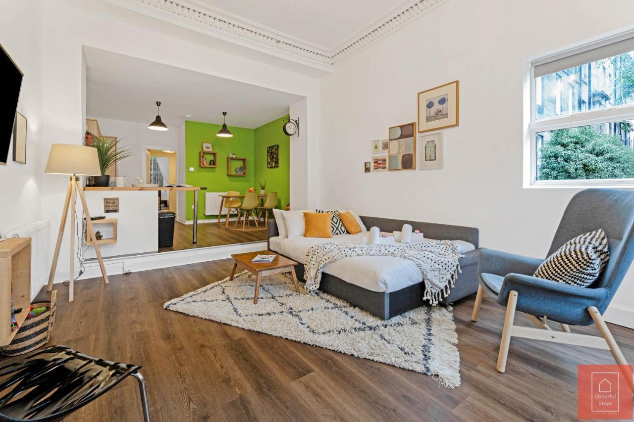 Cheerful Stays: Spacious Flat In Vibrant Leith Edynburg Zewnętrze zdjęcie